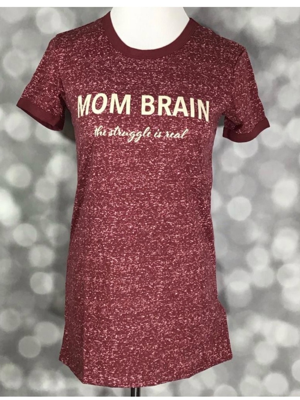 LuLaRoe Maroon 'MOM BRAIN' Short Sleeve Tee size Large NWT
